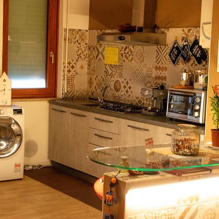 皮亚琴察Emmanueli65 Fronte Clinica Per 4 Matrimoniale E Castello住宿加早餐旅馆 外观 照片