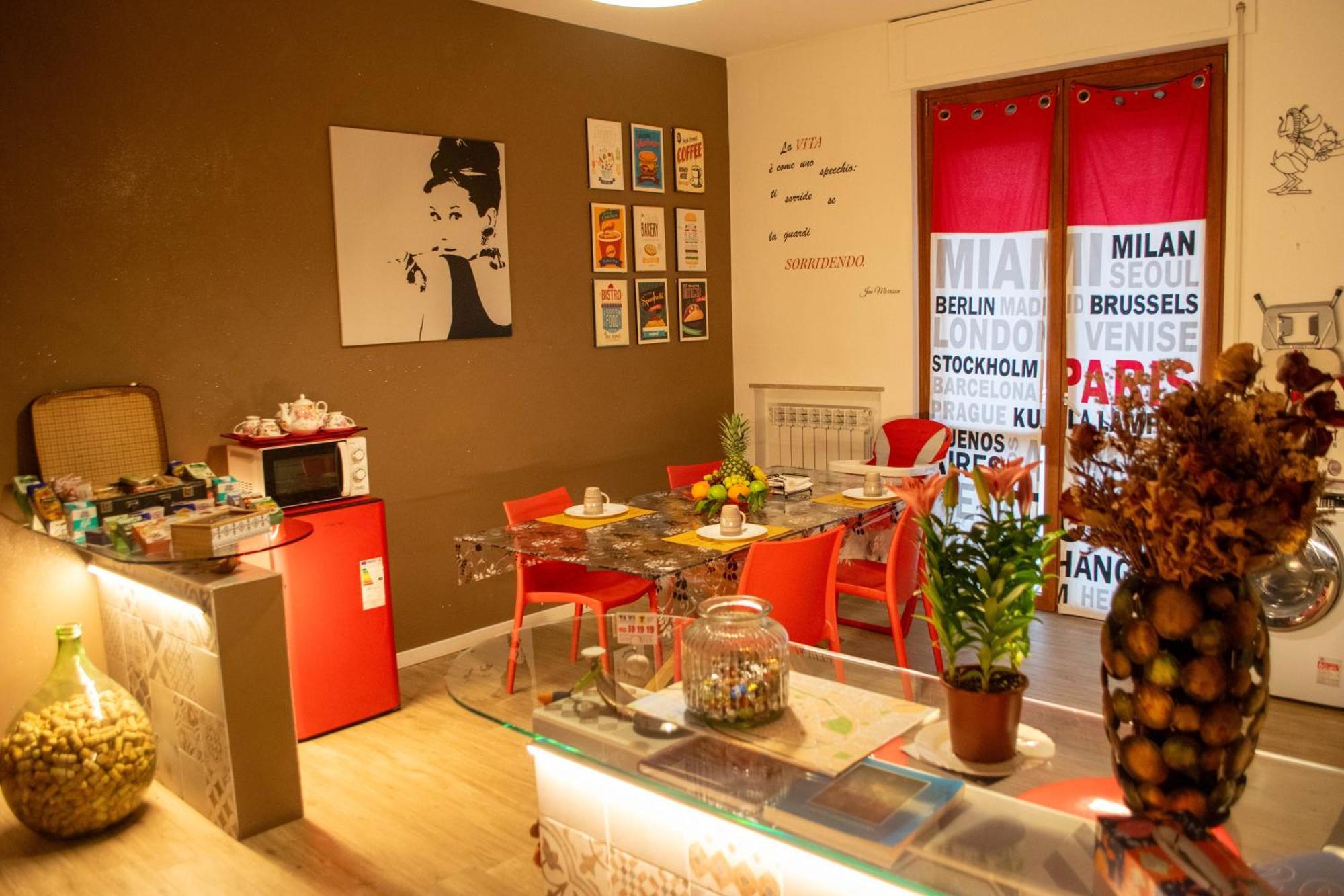 皮亚琴察Emmanueli65 Fronte Clinica Per 4 Matrimoniale E Castello住宿加早餐旅馆 外观 照片